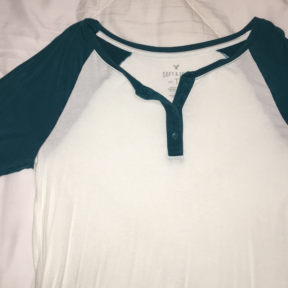 American Eagle top